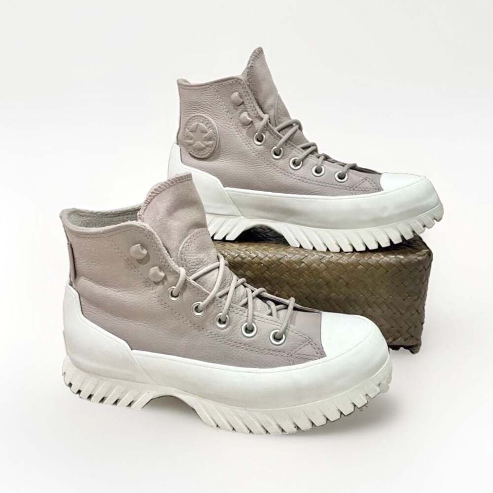 Converse Chuck Taylor All Star Lugged 2.0 Counter Climate Winter Waterproof Boot